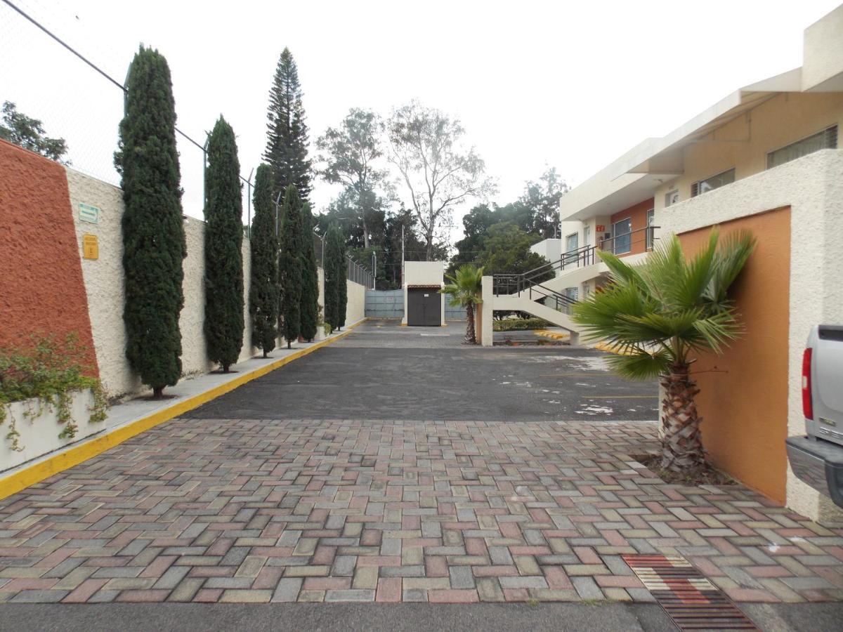 Cypres Hotel & Suites Zapopan Bagian luar foto